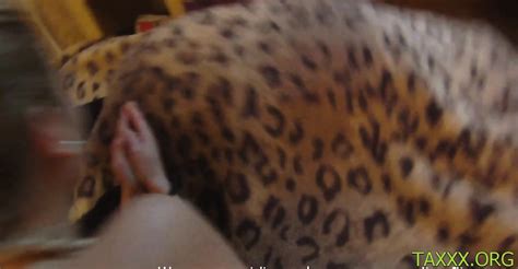 Lascivious Blonde Alice Does A Perfect Blowjob