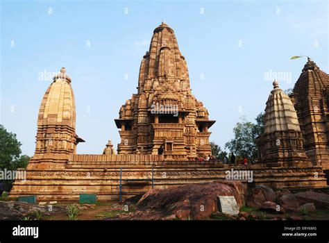 khajuraho temples madhya pradesh india Stock Photo - Alamy