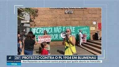 NSC Notícias SC Protesto contra a PL 1904 em Blumenau Globoplay