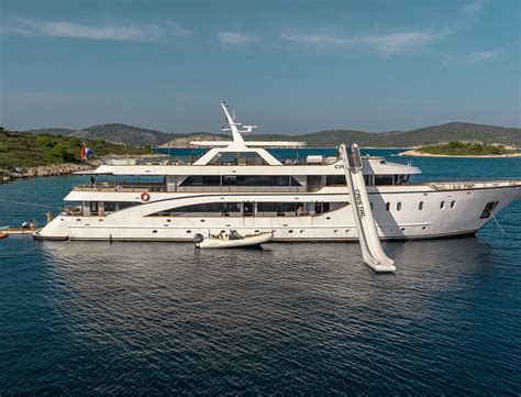 Luxury Yacht Charter From All Around The World Goolets