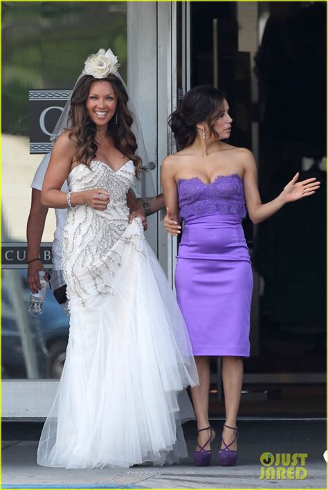 Eva Longoria: Runaway Bride!: Photo 2651089 | Eva Longoria, Vanessa ...