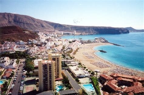 Terrific Tenerife: 5 Reasons to Go to the Canary Islands | Traveling with MJTraveling with MJ