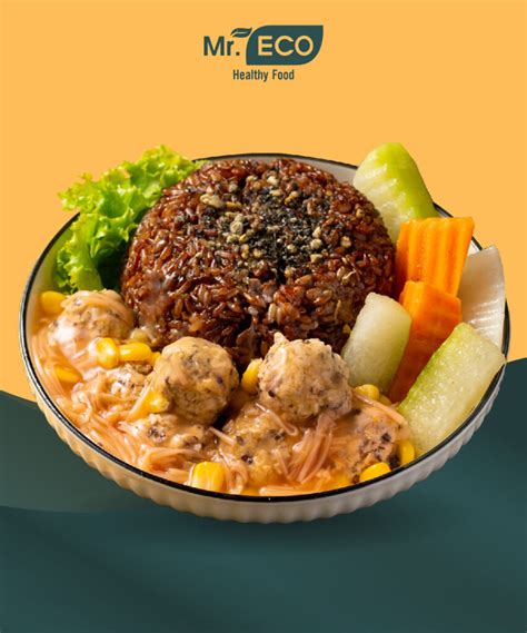 Cơm Gạo Lứt Lườn Gà Viên Sốt Ngô Nấm - Mr.Eco Healthy Food