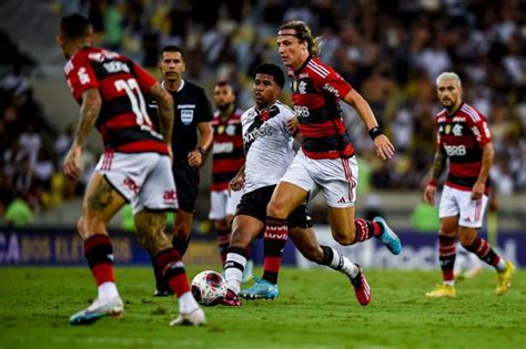 Flamengo Se Manifesta Sobre Les O De Thiago Maia E David Luiz