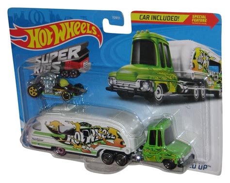 Hot Wheels Tooned Up Green Super Rigs Toy Truck W Car Walmart