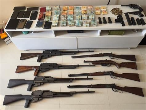 Operação Da Pf Apreende 13 Armas De Fogo No Rio De Janeiro Jornal De