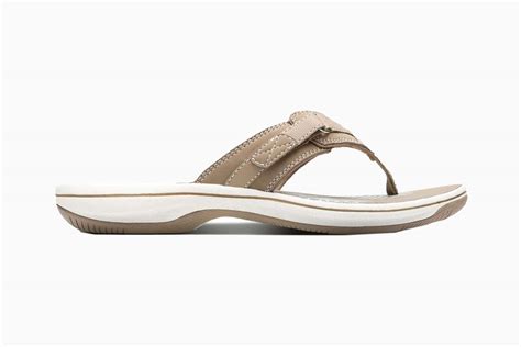 15 Most Comfortable Flip-Flops For Women: Style And Support