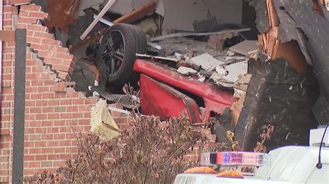 Porsche Crashes Into Building And Kills 2 People Cnn Video