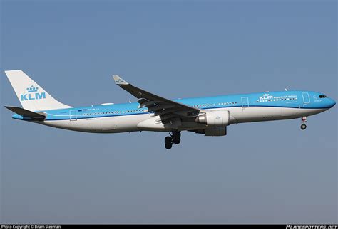 PH AKB KLM Royal Dutch Airlines Airbus A330 303 Photo By Bram Steeman