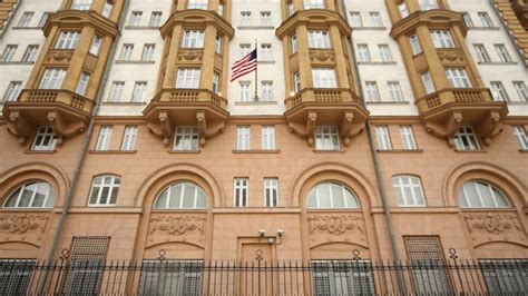 U S Embassy In Moscow To Halt Visa Consular Services From Aug 1