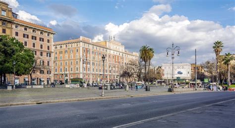 Piazza Risorgimento A Roma Fotografia Editoriale Immagine Di Citt