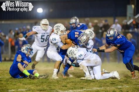 Hs Football Photo Gallery Tolsia Advances To 1st Super 6 Since 2006