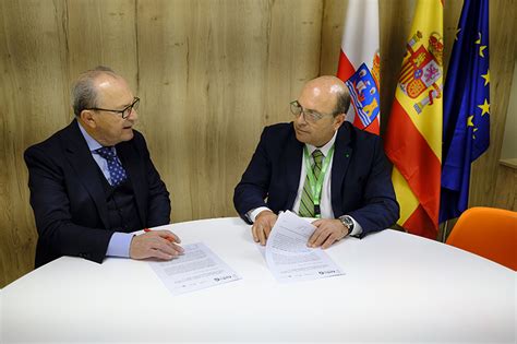 La Consejer A De Turismo Firma Un Contrato Con Binter Para Promocionar