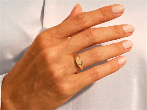 Custom Oval Signet Ring In 14k Solid Gold Personalized Pinky Etsy