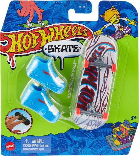 Hot Wheels Skate Tony Hawk Fingerboards And Skate Shoes Toy For Kids 0