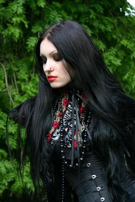 Pin Von Anderswelt Auf Gothic Witch Gothic Mode Gotische Mädchen Und Viktorianische Gothik