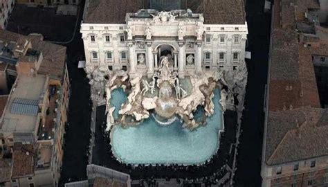 La Fontana Di Trevi Sar A Numero Chiuso Per Il Giubileo E A Pagamento