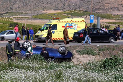 Dos Heridos En Un Accidente De Tráfico En Santomera La Verdad