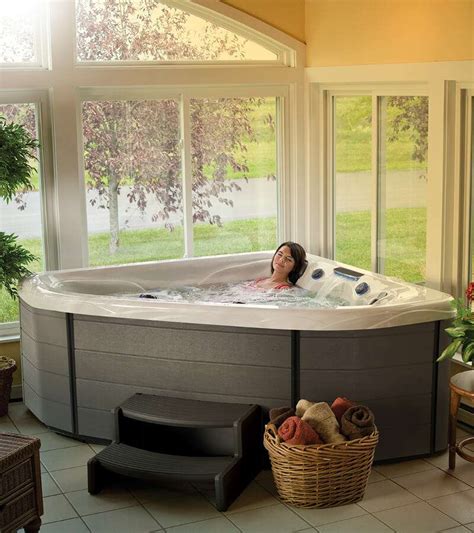 Hot Tub Buying Guide Hot Tub Universe Halifax Hot Tubs Spas