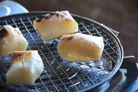 Delicious Mochi: A Traditional Japanese Rice Cake