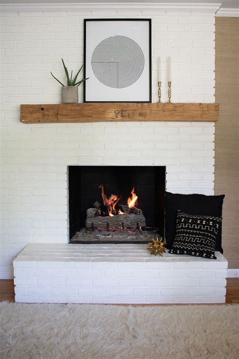 Modern Mantel Decor Ideas Decoomo