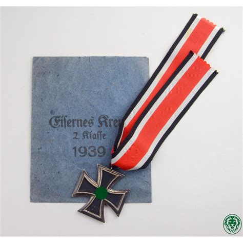 Eisernes Kreuz 2 Klasse 1939 Hersteller 44 mit Verleihungstüte