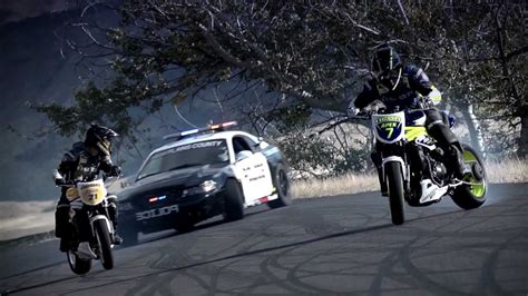 INCREDIBLE Police Chase Bikes Incredible Drifting HD YouTube