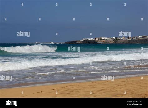 Large Surf Waves Piedra Playa Surf Beach With El Cotillo On The
