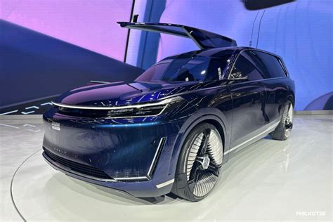 Geely Galaxy Starship Concept Minivan Wows Beijing Crowd With Gullwing