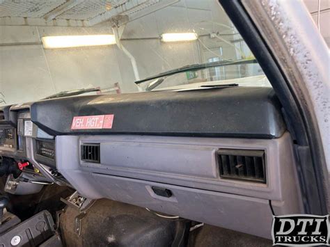 1998 Ford F 800 Dashboard Assembly For A Ford F800 For Sale Wheat