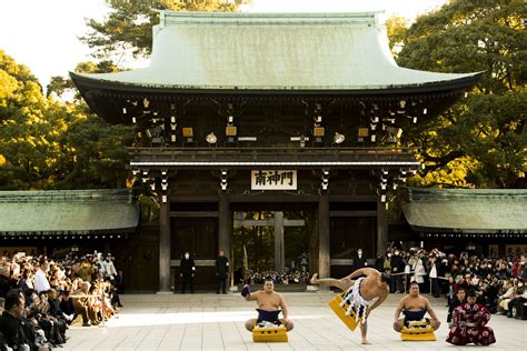 Sumo ritual - Japan Today