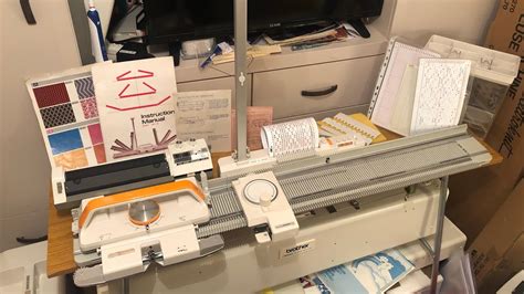 The Knitmaster Mk The Folding Flat Bed Knitting Machine Youtube