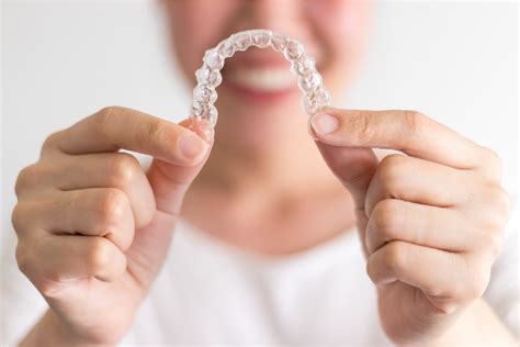 Consejos Durante Un Tratamiento De Ortodoncia Invisible Invisalign