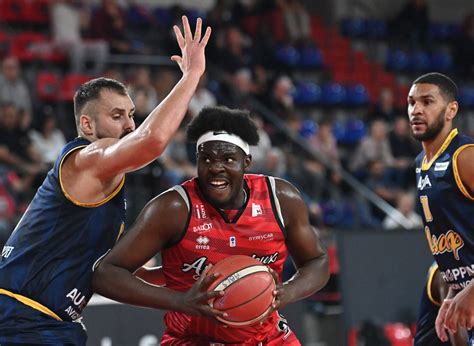 Basket N1M Andrézieux à Lyon avec méfiance