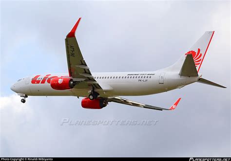 PK LJY Lion Air Boeing 737 8GP WL Photo By Rinaldi Wibiyanto ID