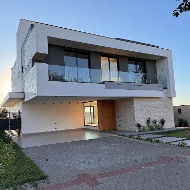 Casa e Sobrado em Condomínios à venda em Jardins de Monet Residence