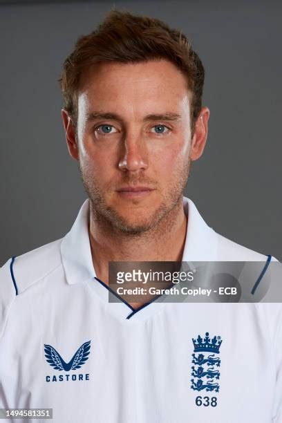 Stuart Broad Headshot Photos and Premium High Res Pictures - Getty Images