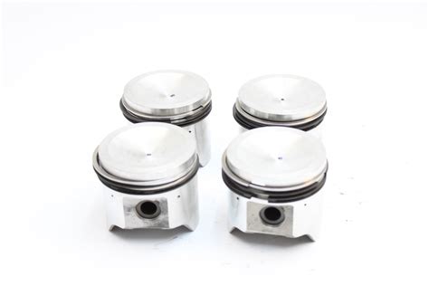 Alfa Romeo Alfasud Engine Pistons 80 00mm STD Oldtimer Shop