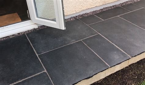 15 Cheap Patio Paver Ideas For Diy On A Budget Friendly