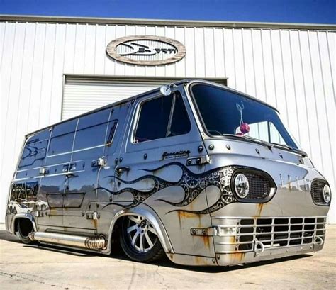 Pin By Moparronnie On Customvans Vintage Vans Custom Vans