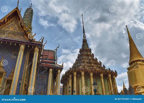 Gran Palacio De Bangkok Foto Editorial Imagen De Nubes 261751651