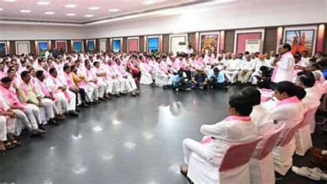 Trs Renamed As Bharat Rashtra Samithi As Cm Kcr Eyes National