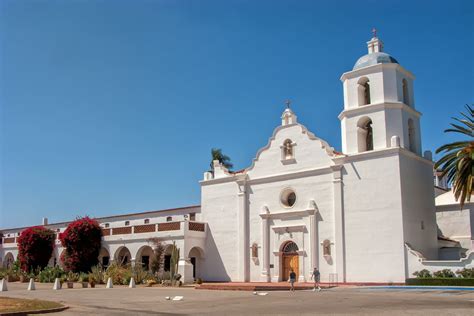 Mission San Luis Rey De Francia History And Photos