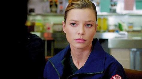 Lauren German Leslie Shay Chicagofire