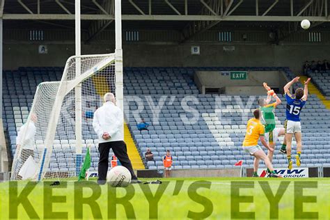 32 S Kerry V Meath 30057 Kerrys Eye Photo Sales