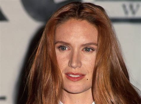 All Stars Photos Kelly Lynch Hot Sexy Pictures Wallpaper Kelly Lynch