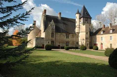 The Most Beautiful Châteaus To Stay At In Burgundy La Bourgogne