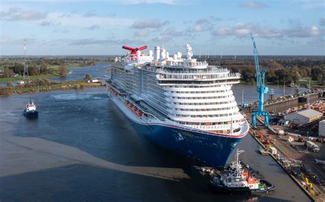 Carnival S Newest Cruise Ship Arrives In The U S For The First Time