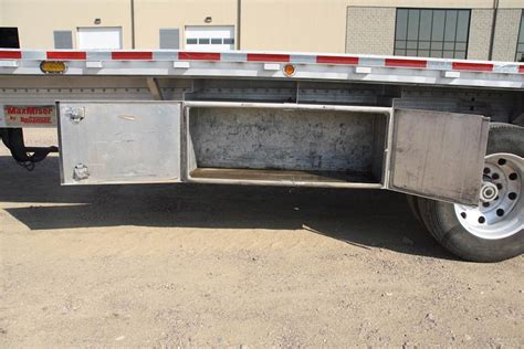 2006 Reitnouer 48 FT ALUMINUM Tandem Axle Aluminum Flatbed Trailer