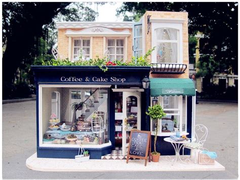 DOLLHOUSE MINIATURE EUROPEAN TRAVEL PT 05 HALLSTATT COFFEE SHOP